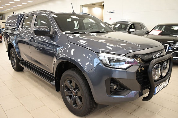 Isuzu Double 3 of 5