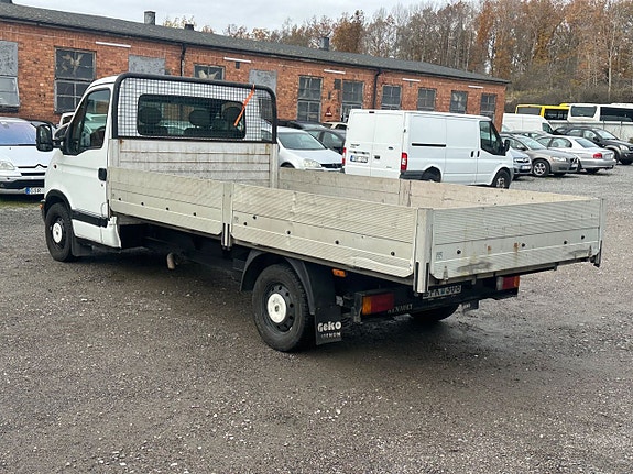 Renault Master 4 of 5