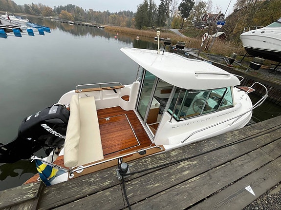 Jeanneau merry Fischer 625 -09 mercury 115 -09