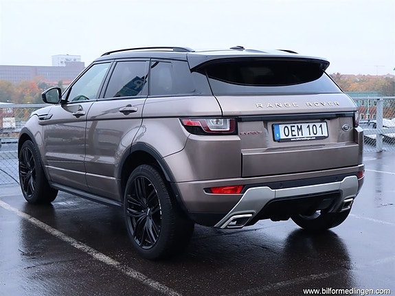Land Rover Range Rover Evoque 3 of 5