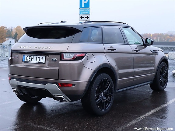 Land Rover Range Rover Evoque 4 of 5