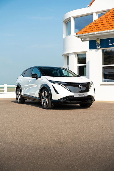 Nissan Ariya 2 of 3