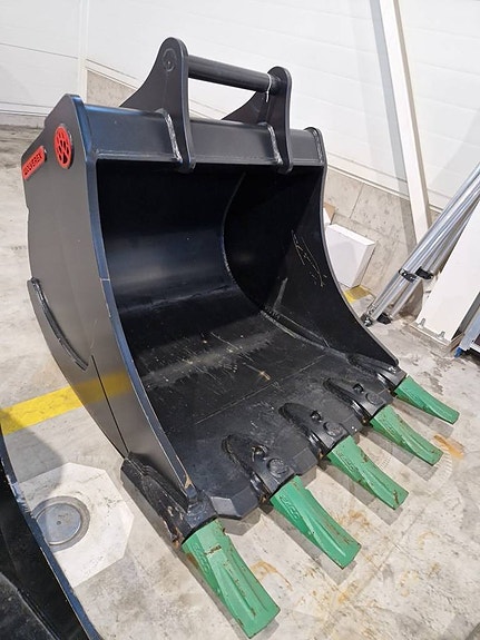 Tandskopa S80 2200 Liter Häggblom