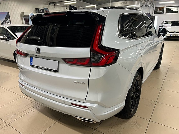 Honda CR-V 3 of 21