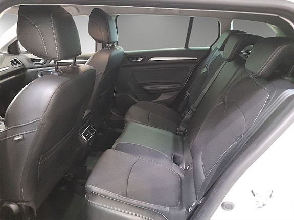 Renault Megane E-Tech 4 of 5