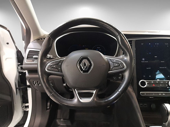 Renault Megane E-Tech 6 of 9