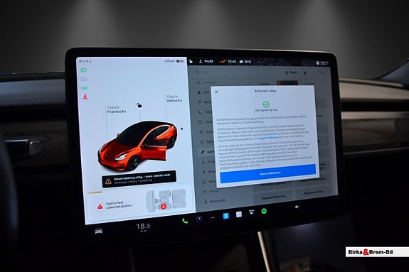 Tesla Model 3 15 of 18