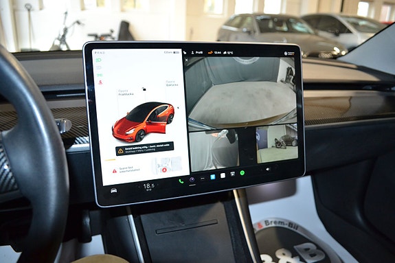 Tesla Model 3 14 of 16