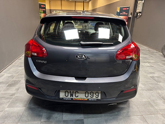 Kia Ceed 5 of 10