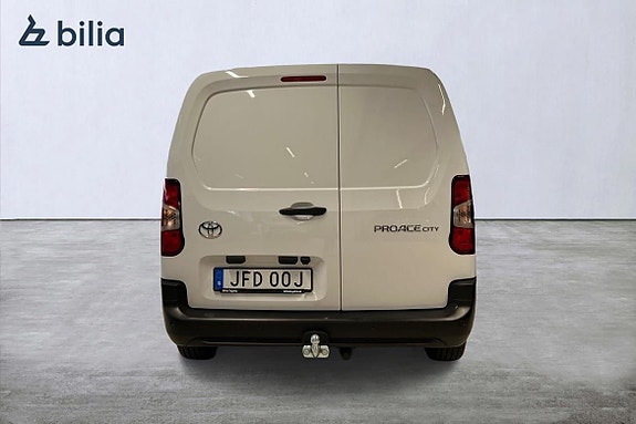 Toyota Proace City 4 of 5