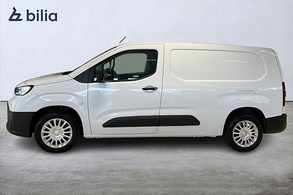 Toyota Proace City 3 of 5