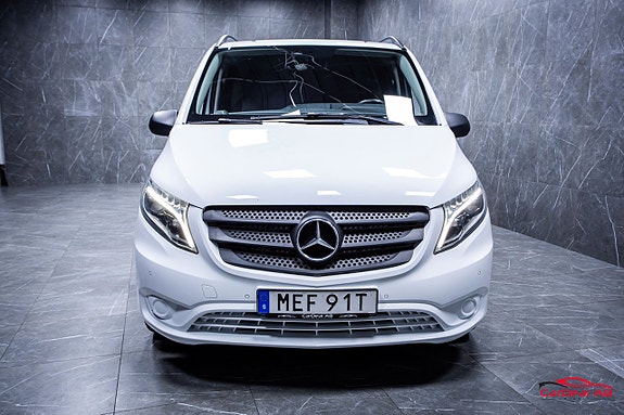 Mercedes-Benz Vito 119 2 of 5