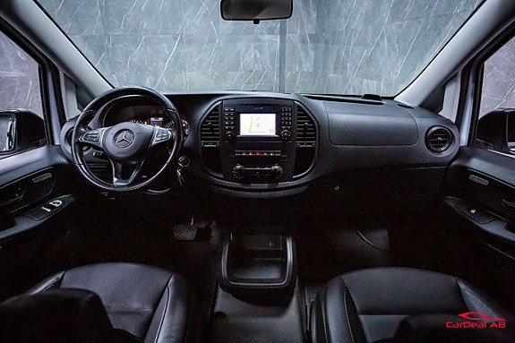Mercedes-Benz Vito 119 13 of 27