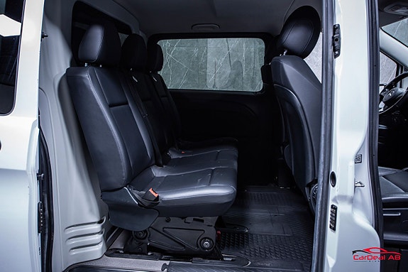 Mercedes-Benz Vito 119 17 of 27
