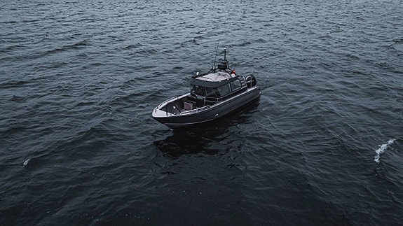 Arronet 24,5 Surprise H med Suzuki DF-300 APX. Inkommande.