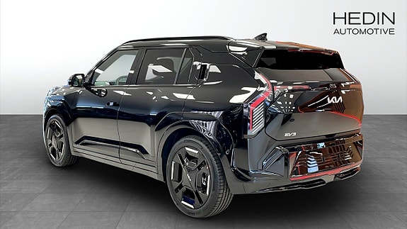 Kia EV3 6 of 12