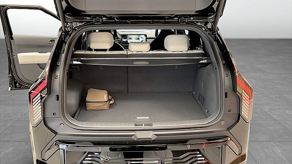 Kia EV3 12 of 12