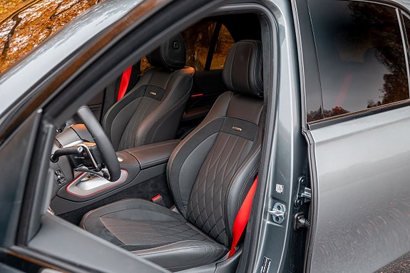 Mercedes-Benz GLE63 16 of 30