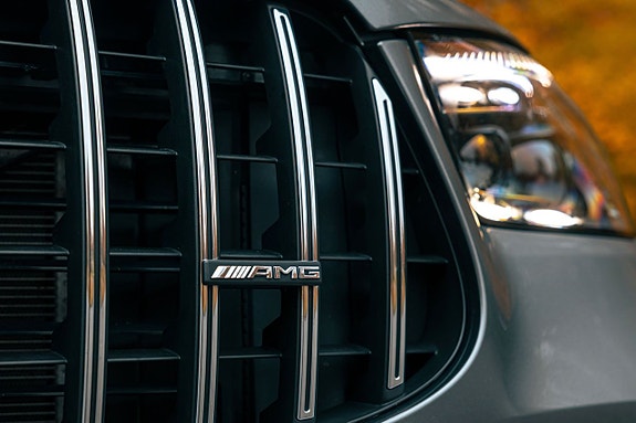 Mercedes-Benz GLE63 12 of 30