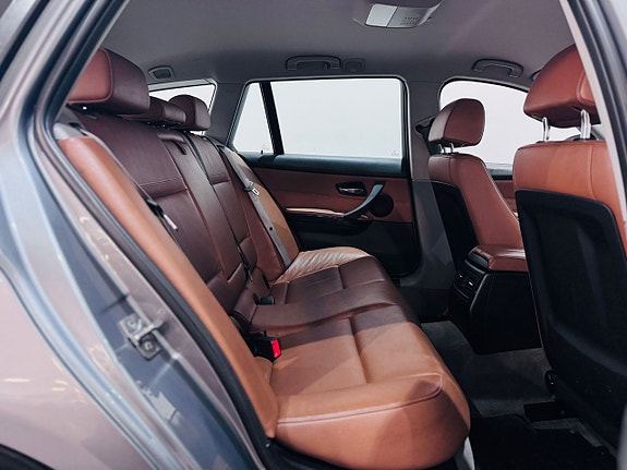 BMW 320 8 of 15