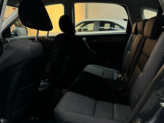 Honda CR-V 16 of 16