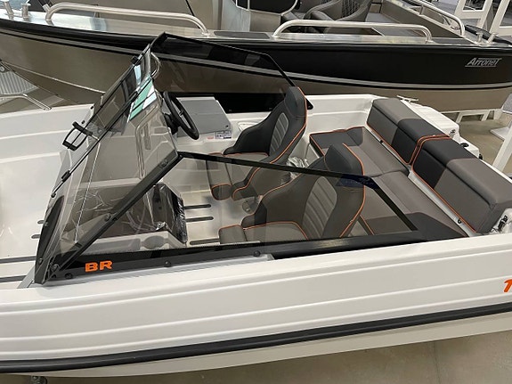 Terhi 480 BR m. Suzuki DF60-ATL. Garmin plotter och dynsats. 2 of 5