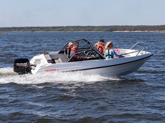 Terhi 480 BR med Suzuki DF60-ATL. Plotter, dynsats, trailer. 6 of 12
