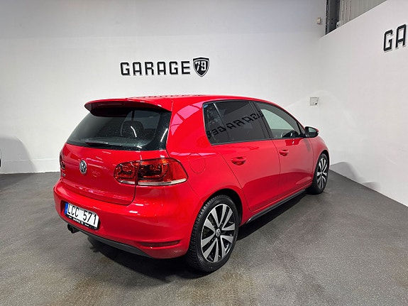 Volkswagen Golf VI 10 of 17