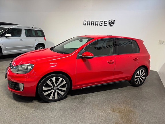 Volkswagen Golf VI 4 of 17