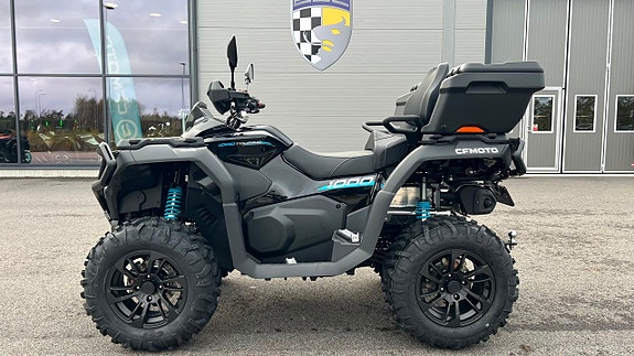 CFMOTO CForce 1000 Touring Black 2026  - Köp Online 2 of 6