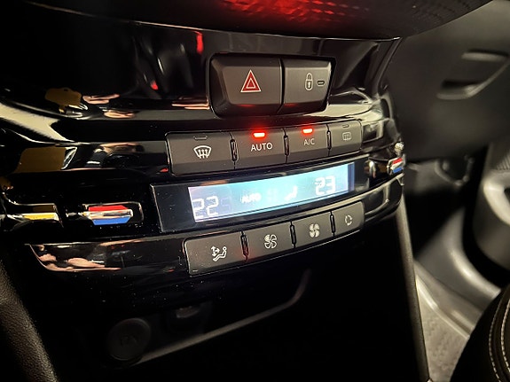 Peugeot 2008 9 of 11