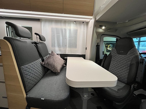 Adria CORAL XL 660 SL / Automat / Safety pack / Markis / 6 of 21