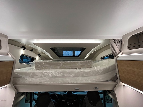Adria CORAL XL 660 SL / Automat / Safety pack / Markis / 15 of 21