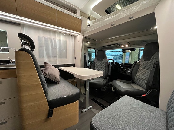Adria CORAL XL 660 SL / Automat / Safety pack / Markis / 5 of 21