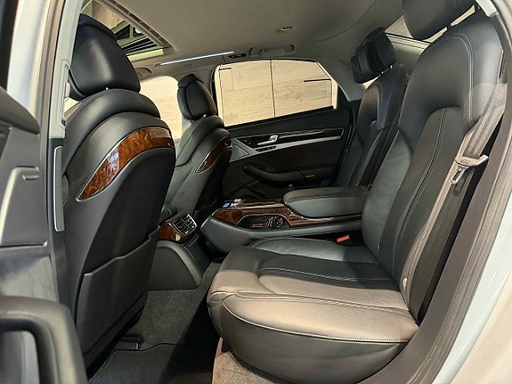 Audi A8 10 of 30