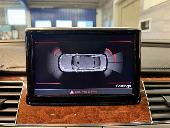 Audi A8 17 of 30