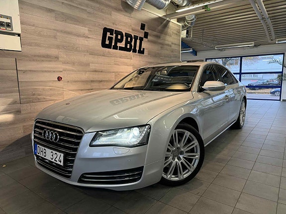 Audi A8 4 of 5