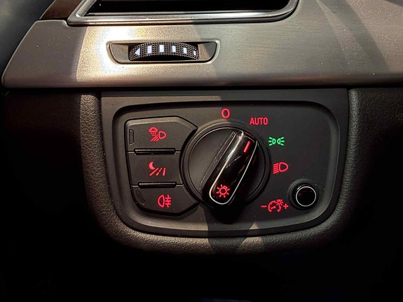 Audi A8 24 of 30