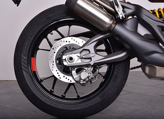 Ducati Monster Plus *Nyhet 5e generationen* /Omgående leverans 2027! 18 of 30
