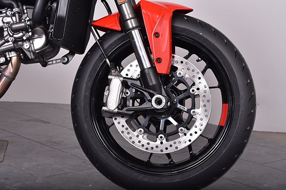 Ducati Monster Plus *Nyhet 5e generationen* /Omgående leverans 2027! 17 of 30