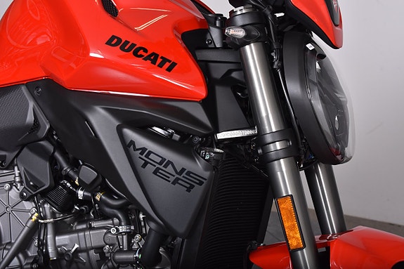 Ducati Monster Plus *Nyhet 5e generationen* /Omgående leverans 2027! 13 of 30