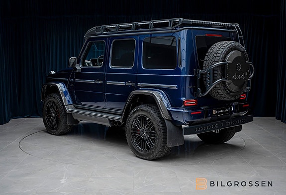 Mercedes-Benz G63 3 of 5