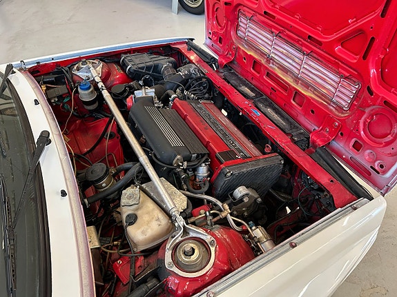 Lancia Delta 15 of 27
