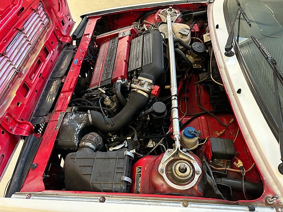 Lancia Delta 14 of 27