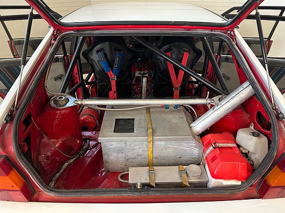 Lancia Delta 26 of 27