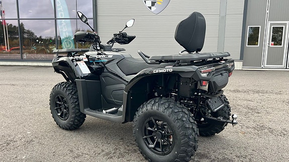 CFMOTO CForce 520L Black 2026 5 of 6