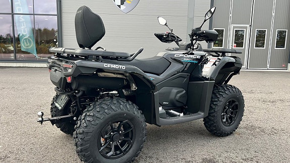 CFMOTO CForce 520L Black 2026 4 of 6