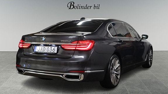 BMW 750Li 6 of 23