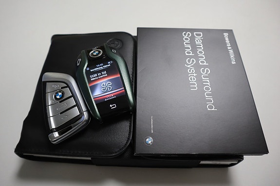 BMW 750Li 23 of 23