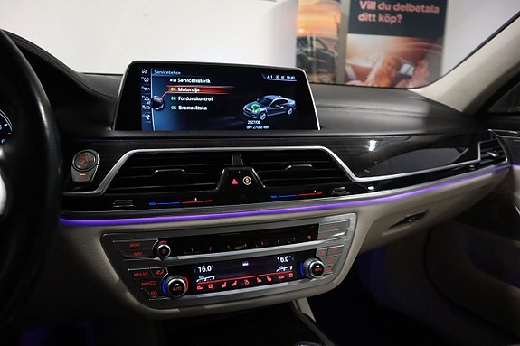 BMW 750Li 22 of 23